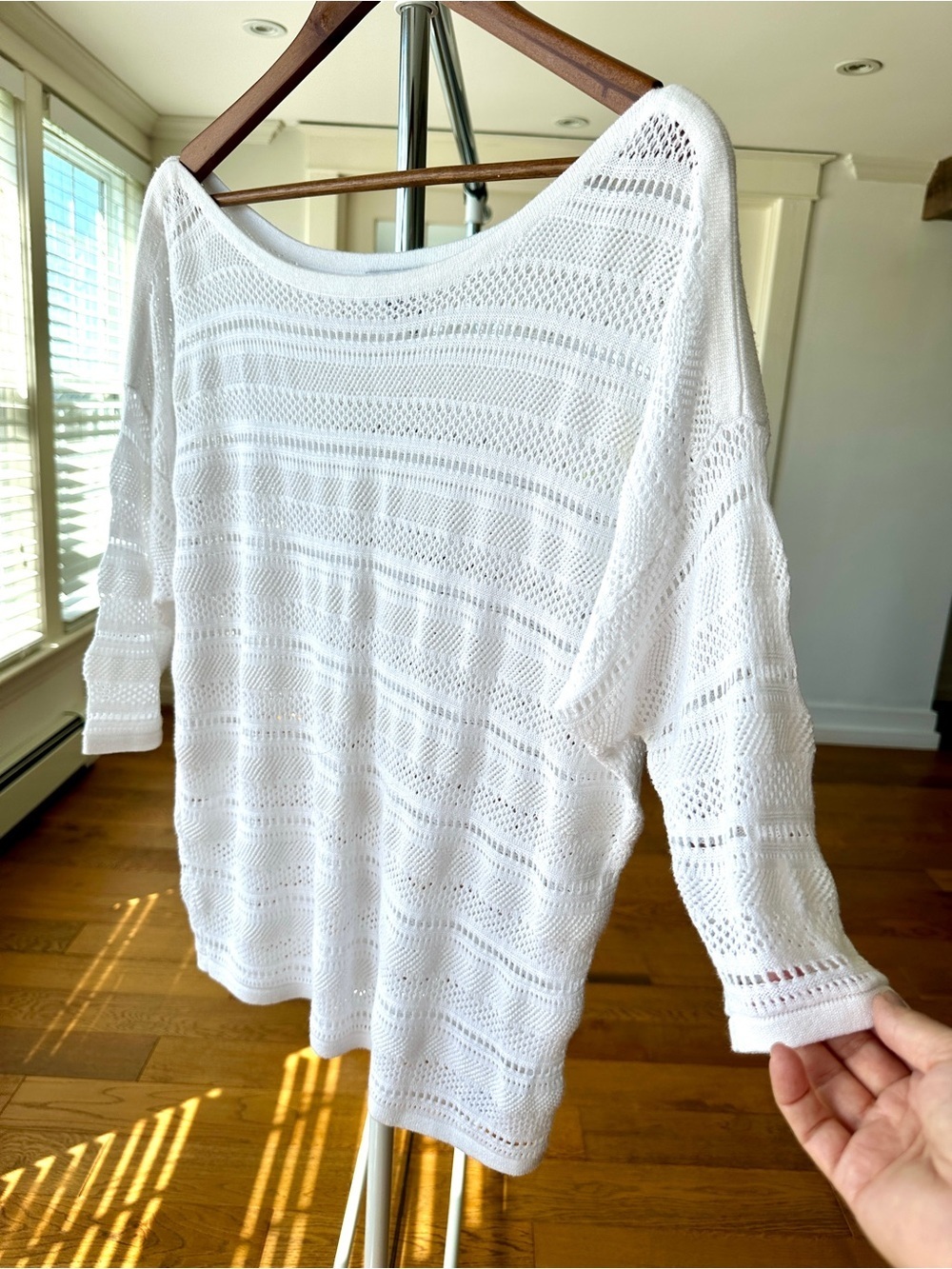 bebe White Open-Knit Scoop Neck Sweater, Oversized Cut, 3/4 Dolman Sleeves
